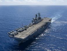 开云官网-银箭极速，绿茵绝杀，两场揭幕战的命运交响