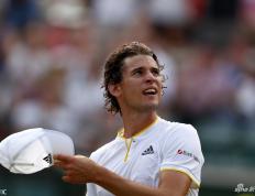 开云体育官方网站-温网逆转法网，蒂姆扛起全队