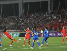 开云体育下载-中国队完胜日本队，安赛龙状态火热