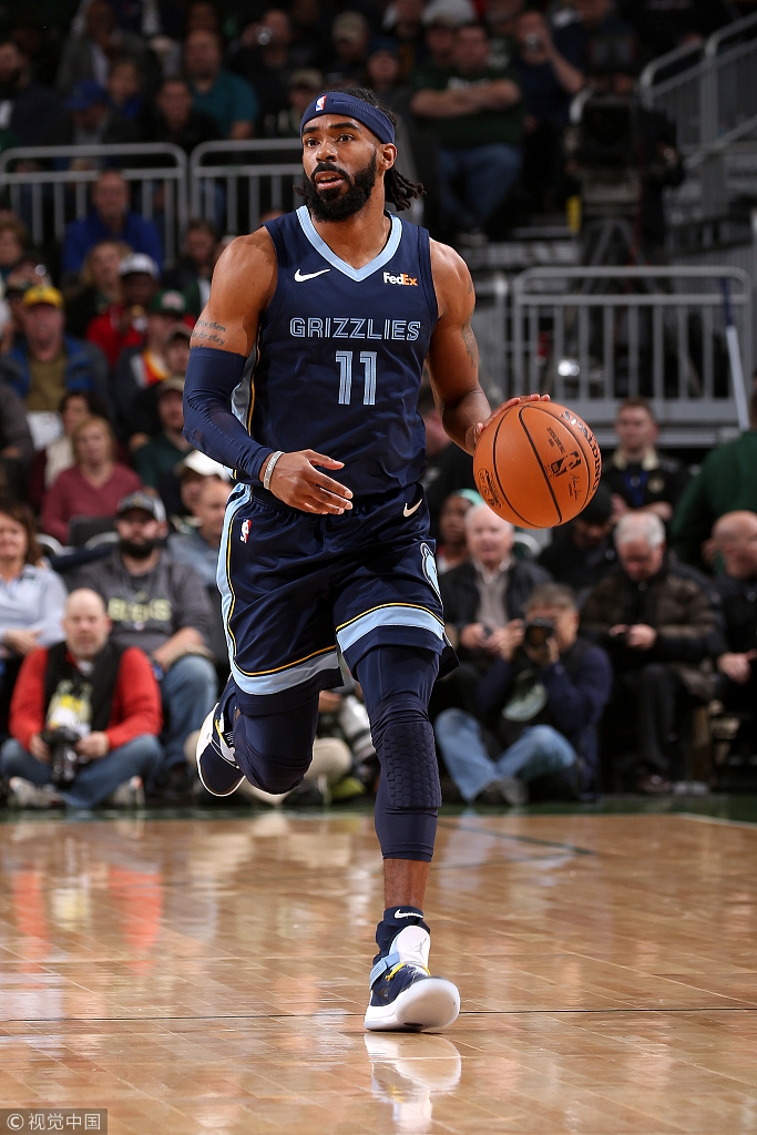 开云体育官网-灰熊惊险逆转雄鹿，取得三连胜的简单介绍