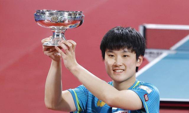 开云体育入口-葡萄牙队横扫日本队，梁靖崑统治全场