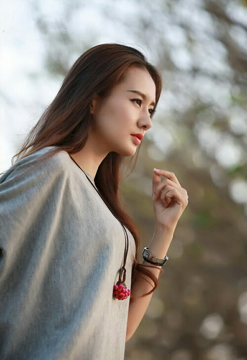 开云体育登录-双线争锋,F1年度冠军决战与森林狼的稳固胜局